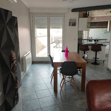 Appartement 2 Chambres Spacieuses Avec Terrasse Brouckerque Екстериор снимка