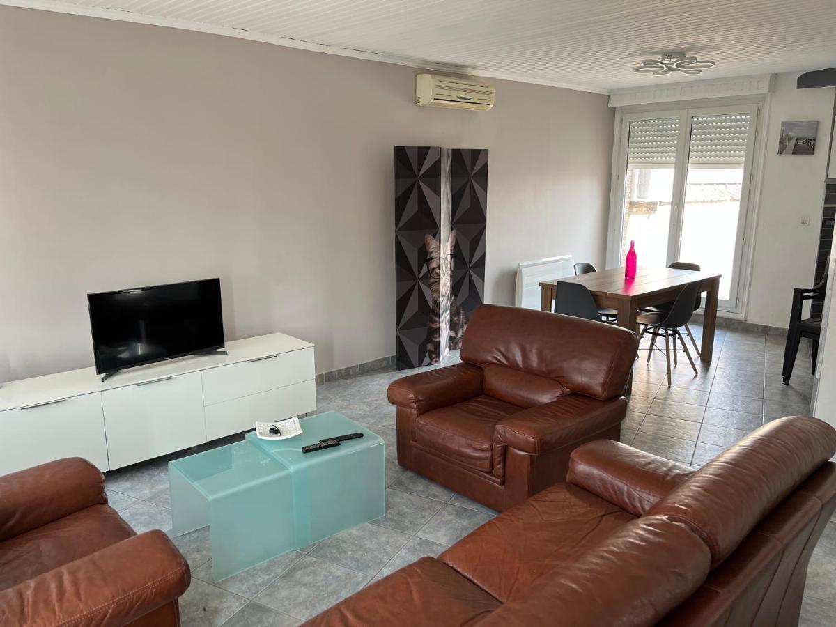Appartement 2 Chambres Spacieuses Avec Terrasse Brouckerque Екстериор снимка
